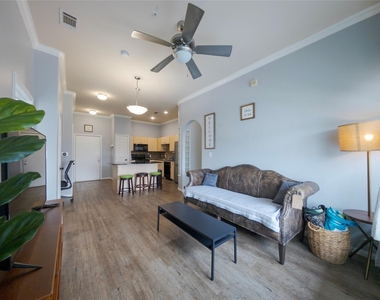 1441 East Street - Photo Thumbnail 11