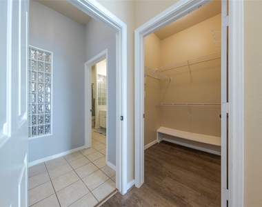 1441 East Street - Photo Thumbnail 27