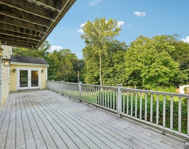 33 Randolph - Photo Thumbnail 39