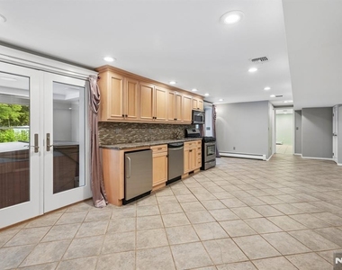 33 Randolph - Photo Thumbnail 33
