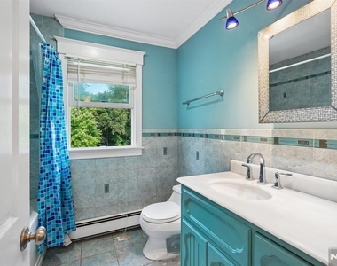 33 Randolph - Photo Thumbnail 24