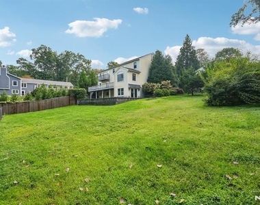 33 Randolph - Photo Thumbnail 44