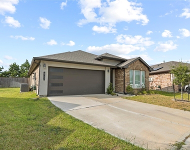 6722 Bradford Terrace Road - Photo Thumbnail 3