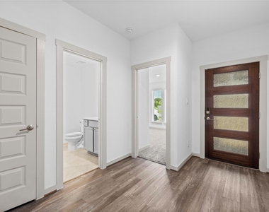 6722 Bradford Terrace Road - Photo Thumbnail 8