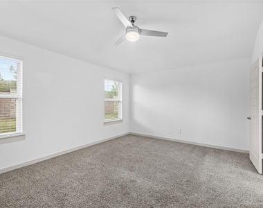 6722 Bradford Terrace Road - Photo Thumbnail 15