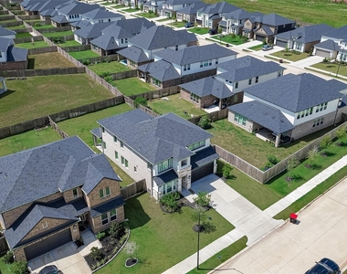 9311 Baradine Grove Lane - Photo Thumbnail 1