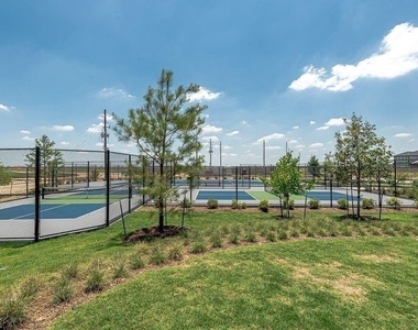 9311 Baradine Grove Lane - Photo Thumbnail 41
