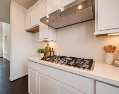 9311 Baradine Grove Lane - Photo Thumbnail 10