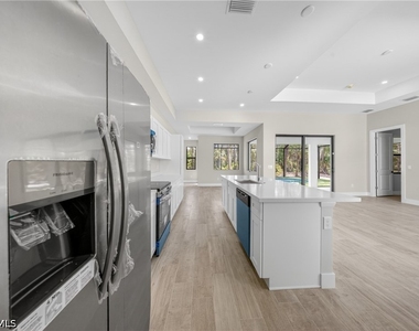 311 Fitch Avenue - Photo Thumbnail 11