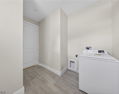 311 Fitch Avenue - Photo Thumbnail 31