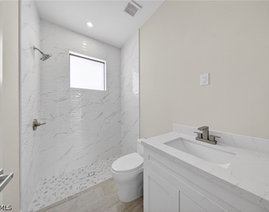311 Fitch Avenue - Photo Thumbnail 22