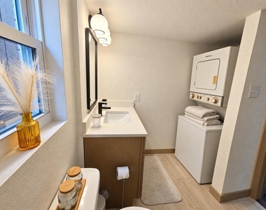 1224 Welch Street - Photo Thumbnail 11