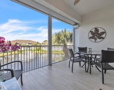 765 Bentwater Circle - Photo Thumbnail 1