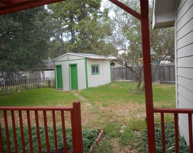 723 Levi Bend - Photo Thumbnail 15