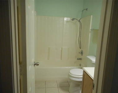 723 Levi Bend - Photo Thumbnail 8