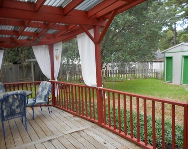 723 Levi Bend - Photo Thumbnail 14