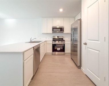 1514 Golden Iris Drive - Photo Thumbnail 16