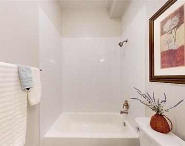 504 Nursery Rd - Photo Thumbnail 9