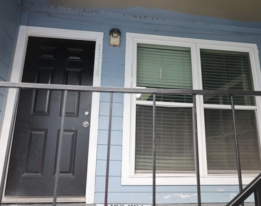 5625 Antoine Drive - Photo Thumbnail 11