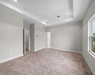 8120 Esther Acres Lane - Photo Thumbnail 19