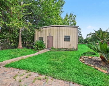 1002 Pampa Street - Photo Thumbnail 26