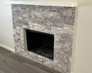 22814 Carter Moir Lane - Photo Thumbnail 9