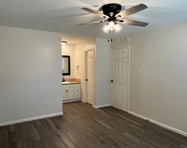 22814 Carter Moir Lane - Photo Thumbnail 19