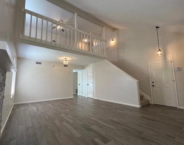 22814 Carter Moir Lane - Photo Thumbnail 11