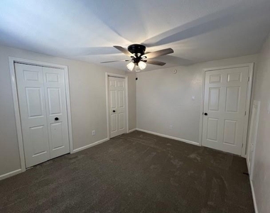 22814 Carter Moir Lane - Photo Thumbnail 33