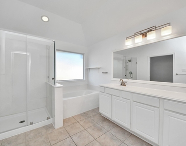 20510 Glademill Court - Photo Thumbnail 29