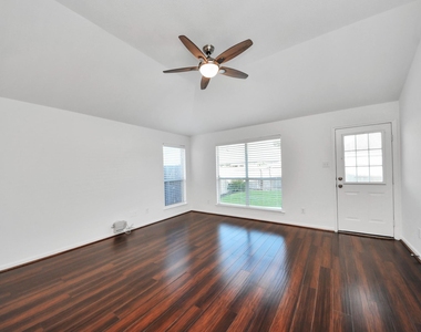 20510 Glademill Court - Photo Thumbnail 23