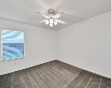 20510 Glademill Court - Photo Thumbnail 33