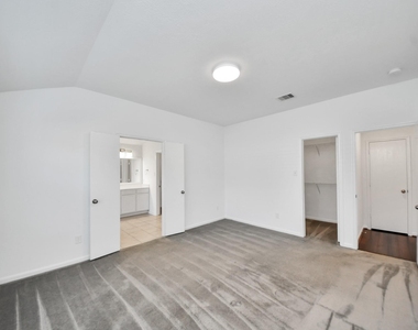 20510 Glademill Court - Photo Thumbnail 25