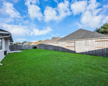 20510 Glademill Court - Photo Thumbnail 45
