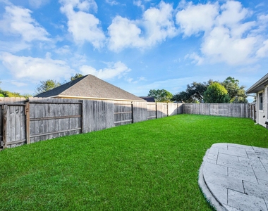 20510 Glademill Court - Photo Thumbnail 42