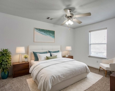 9907 Valance Way - Photo Thumbnail 40