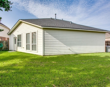 9907 Valance Way - Photo Thumbnail 46