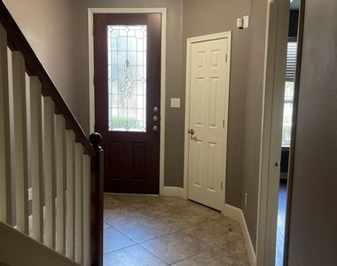 2313 Hutchins Street - Photo Thumbnail 1