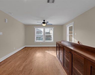 1217 Tulane Street - Photo Thumbnail 8