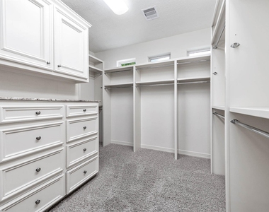 1215 Malone Street - Photo Thumbnail 18