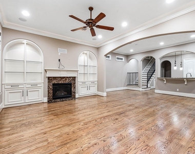 1215 Malone Street - Photo Thumbnail 6