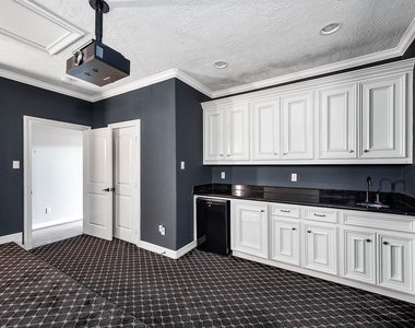 1215 Malone Street - Photo Thumbnail 27