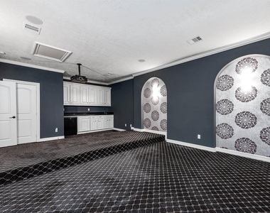 1215 Malone Street - Photo Thumbnail 26