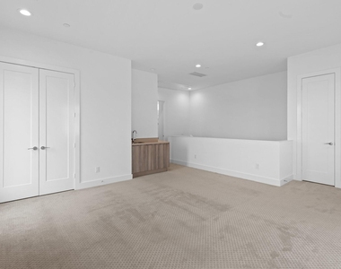 5915 E Post Oak Lane - Photo Thumbnail 34