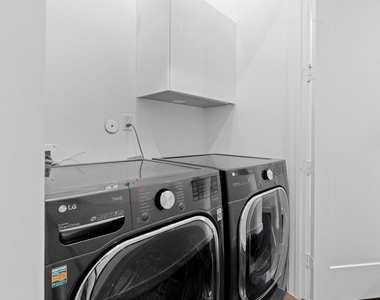 5915 E Post Oak Lane - Photo Thumbnail 24