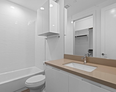 5915 E Post Oak Lane - Photo Thumbnail 5