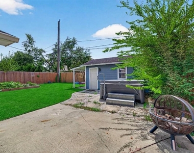 1309 Martin Street - Photo Thumbnail 33