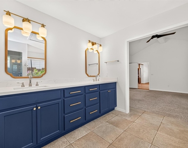 1309 Martin Street - Photo Thumbnail 18