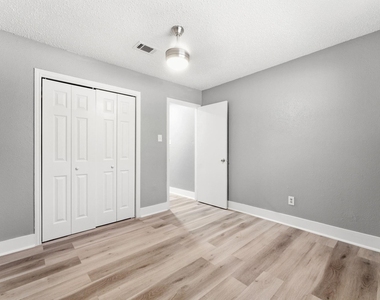 16957 Rabon Chapel Road - Photo Thumbnail 14