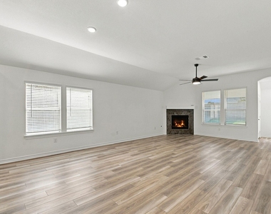 14534 Clementine Hall Drive - Photo Thumbnail 10